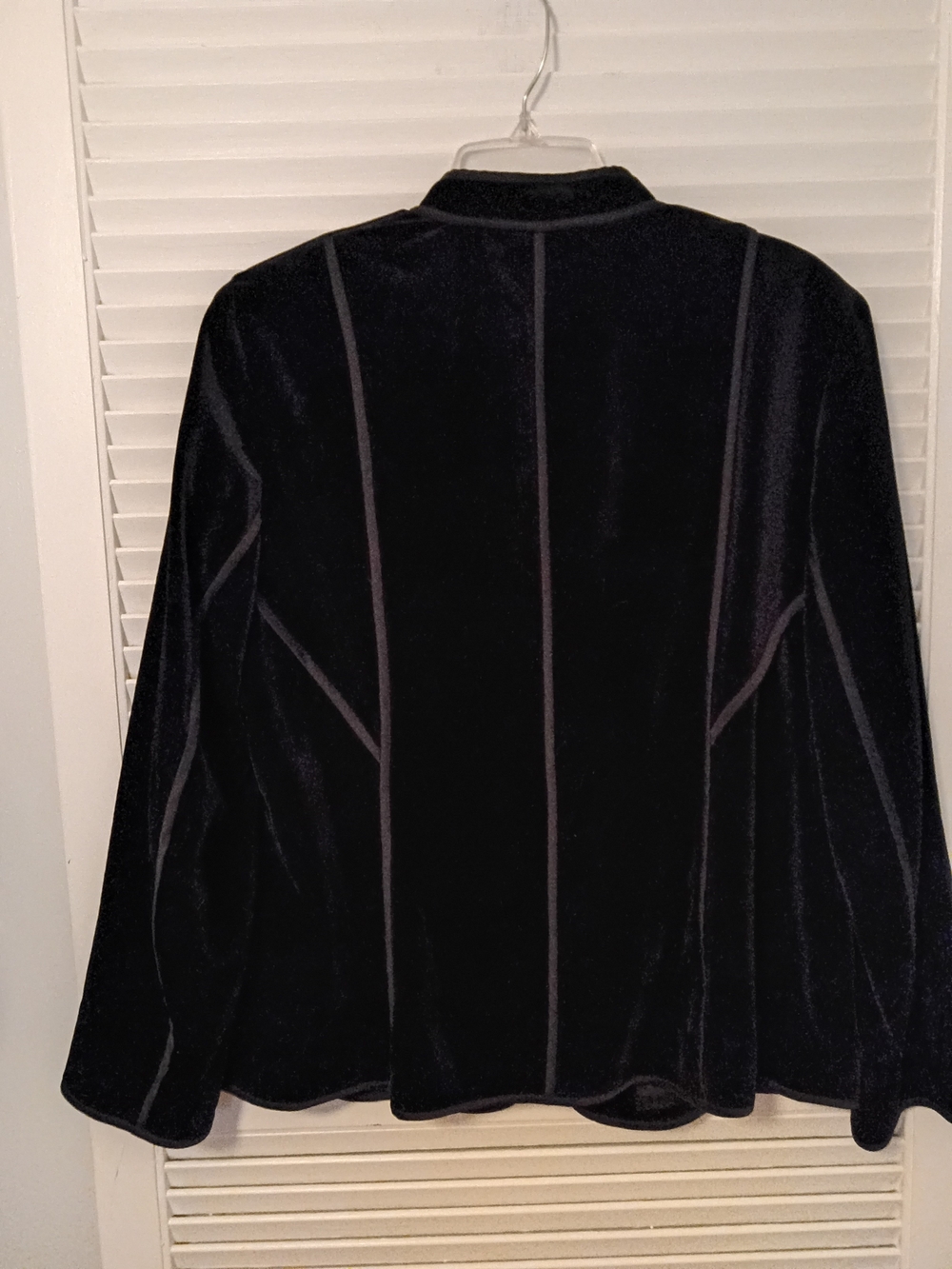 Jones New York Black Velvet Tailored Blazer - Picture 6 of 6